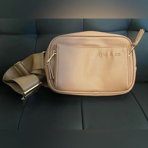 Aly&Co Fanny Pack